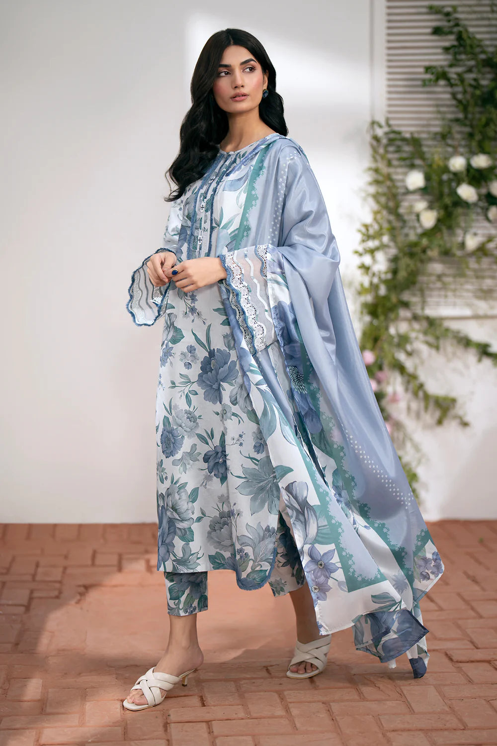 BAROQUE - 3PC LAWN DIGITAL PRINT SHIRT & TROUSER WITH VOIL DIGITAL PRINT DUPATTA -PFS-534